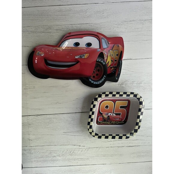 Disney Pixar Melamine Plate &  Bowl Cars  Lightning McQueen Disney Store - Picture 8 of 8